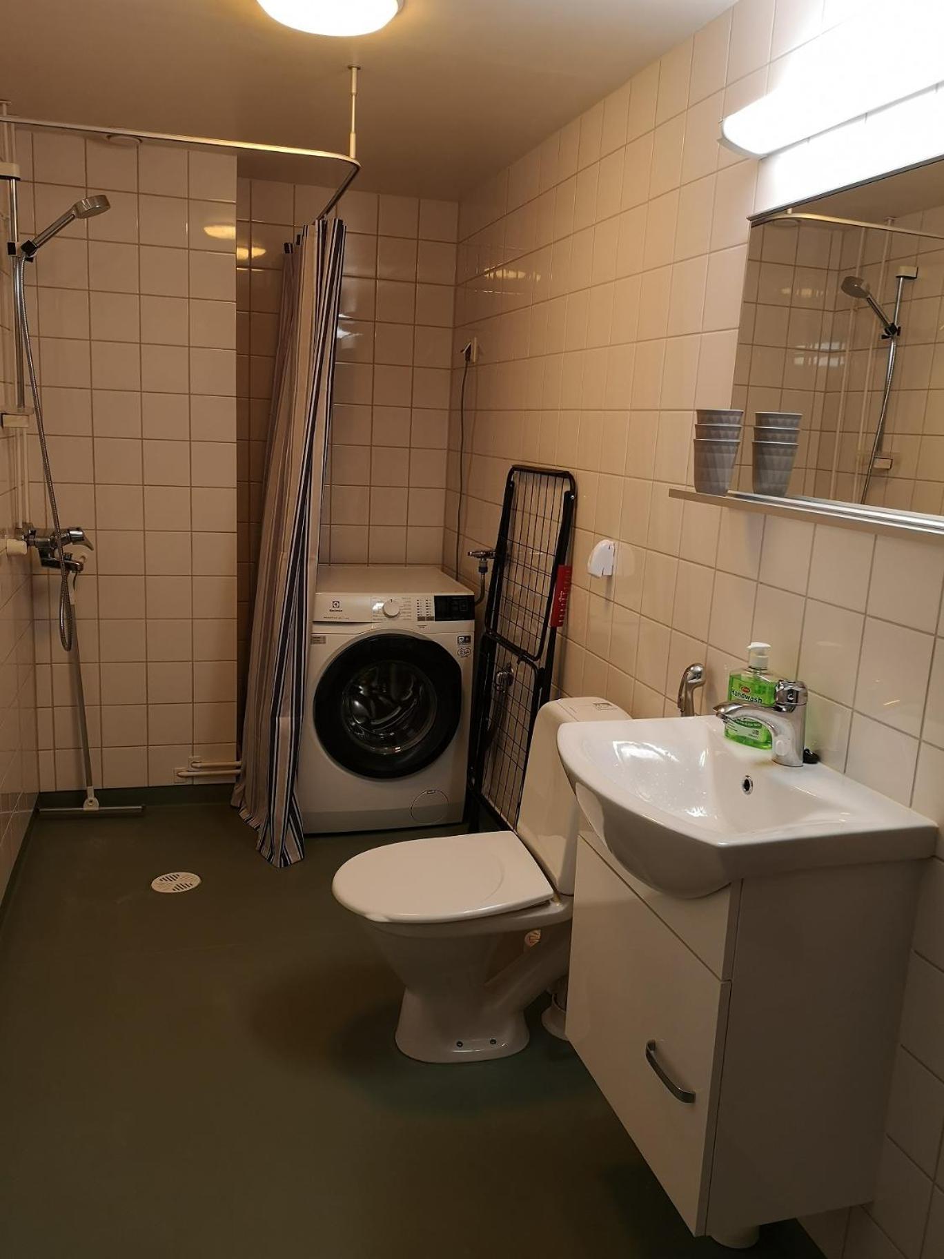 Апартаменты Marivas, 2 Bedroom Apt, Free Parking & Wifi Пори